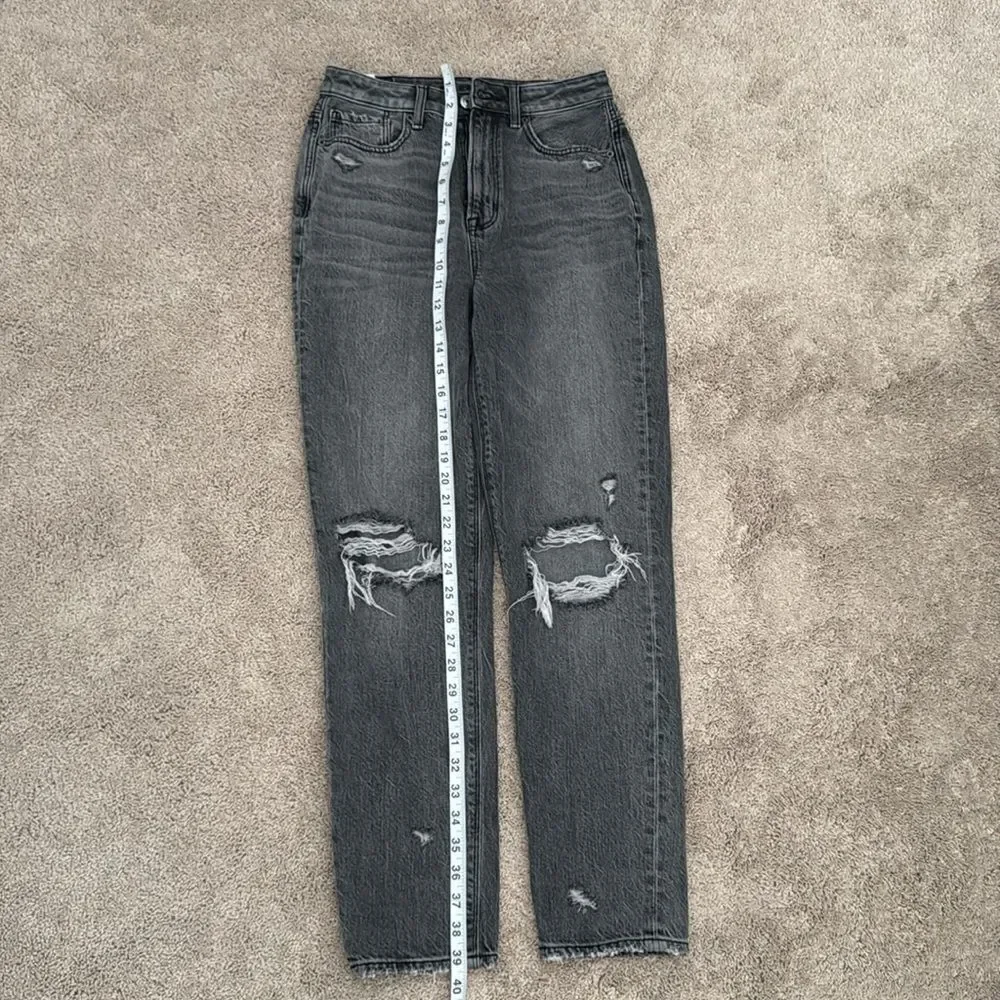 American Eagle Highest Rise Mom Jean Black Wash Distressed Jean Size 2
